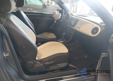 2019 Volkswagen Beetle 2.0T Final Edition Se/2.0T Final Edition Sel/2.0T S/2.0T Se из США, поврежденный, VIN 3VW5DAAT0KM500049